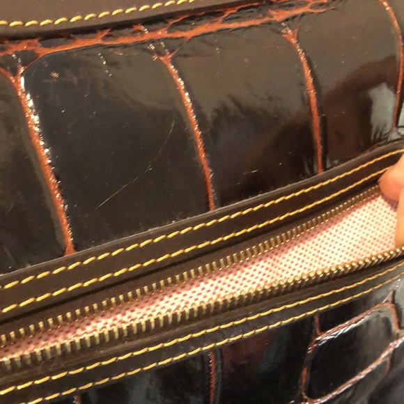 Vintage DOONEY BOURKE Brown Croc Leather Brown Top Handle Oversized Shoulder Bag - Picture 13 of 17